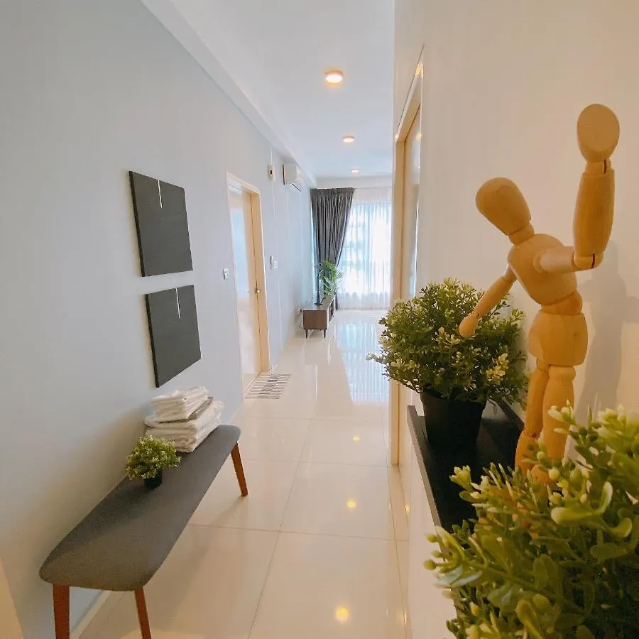 Eko Cheras Residences By De Space Kuala Lumpur 0*,